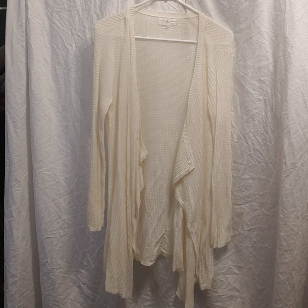 Any Item $10- Send an Offer (Purses Excluded)- Light, waffle-weave, waterfall